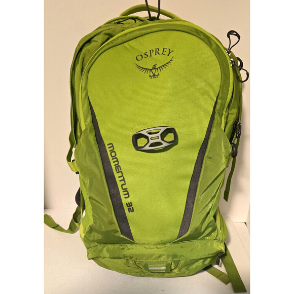 OSPREY Other - Osprey Backpack Orchard Green Momentum 32 Commuter Backpack NWOT
